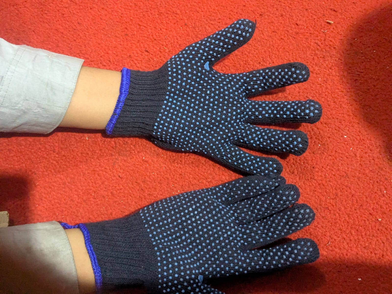 Premium Knitted Beanie Cap, Neck Gaiter And Touchscreen Gloves Combo Pack | Complete Winter Essentials For Cold Weather Protection (Brown)